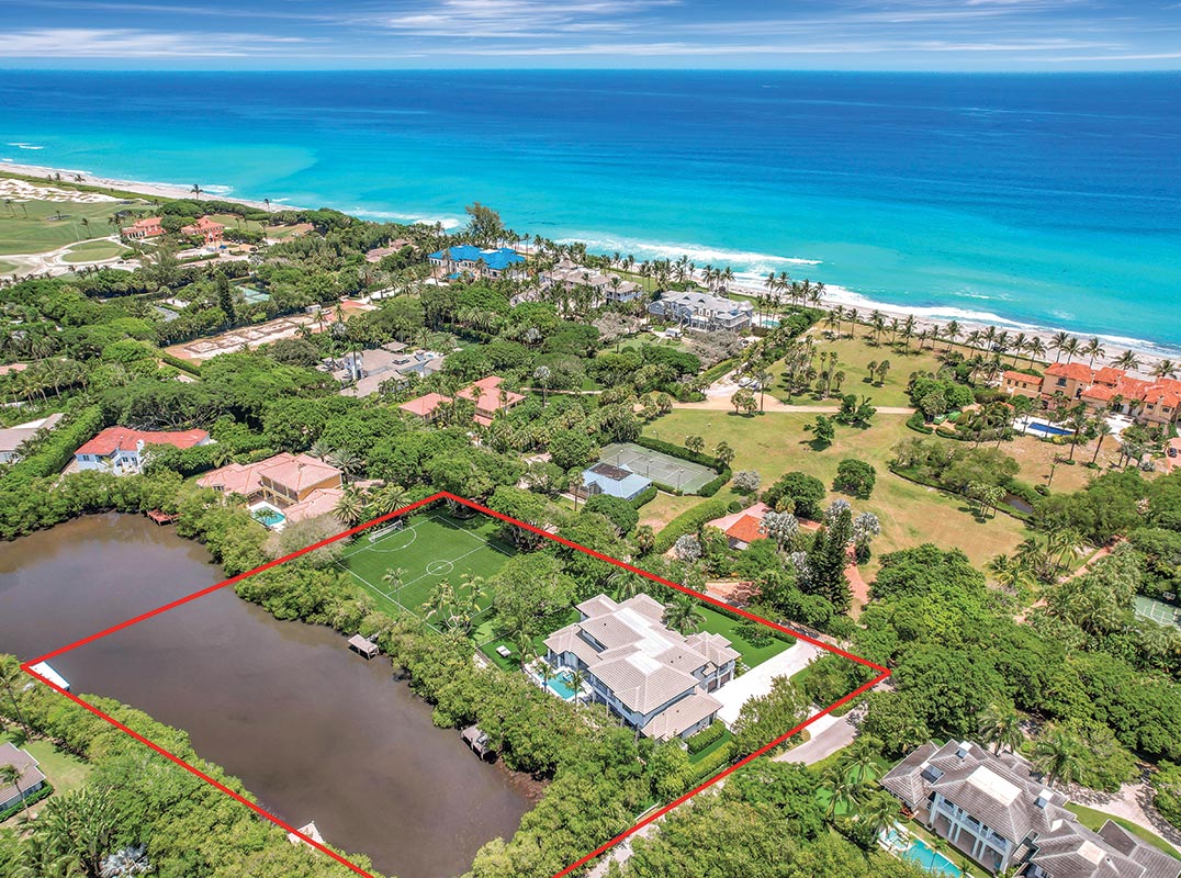 Exquisite Coastal Estate in Prestigious Seminole Landing
